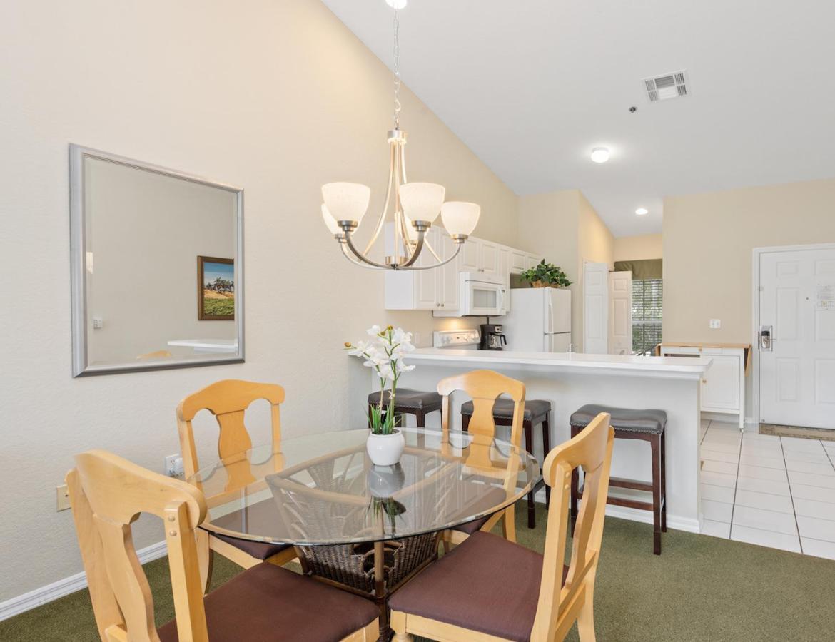 Lely Greenlinks Top Floor - On Golf Course, Minutes From Beaches, Downtown! Naples Exterior photo