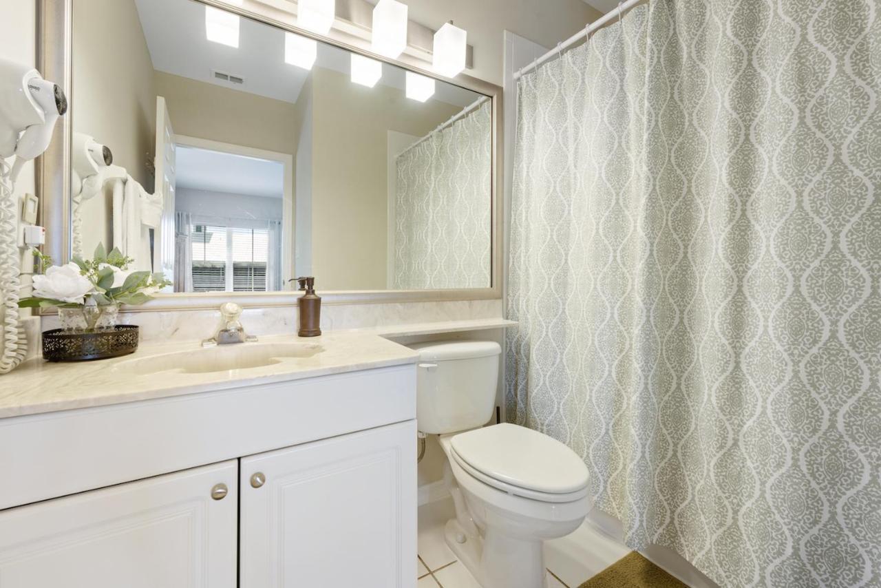 Lely Greenlinks Top Floor - On Golf Course, Minutes From Beaches, Downtown! Naples Exterior photo